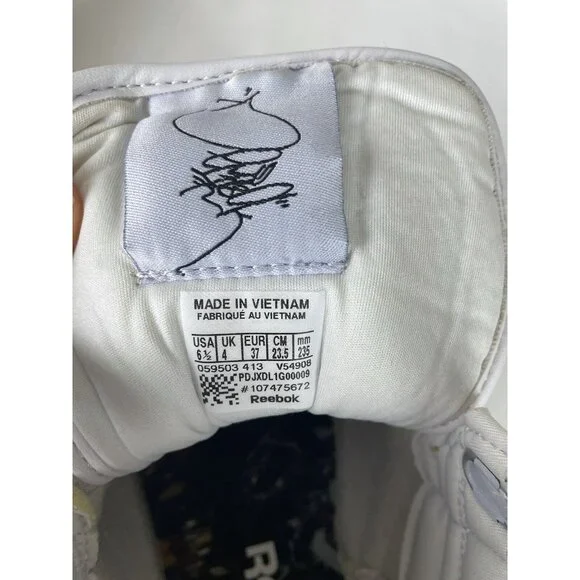 Reebok City Classics By Stash Womens US 6.5 White Leather Sneakers Gum Sole Arti - Picture 10 of 12